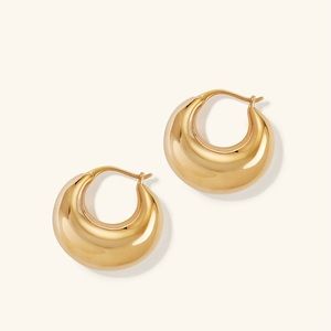 Mejuri Sculptural Hoops